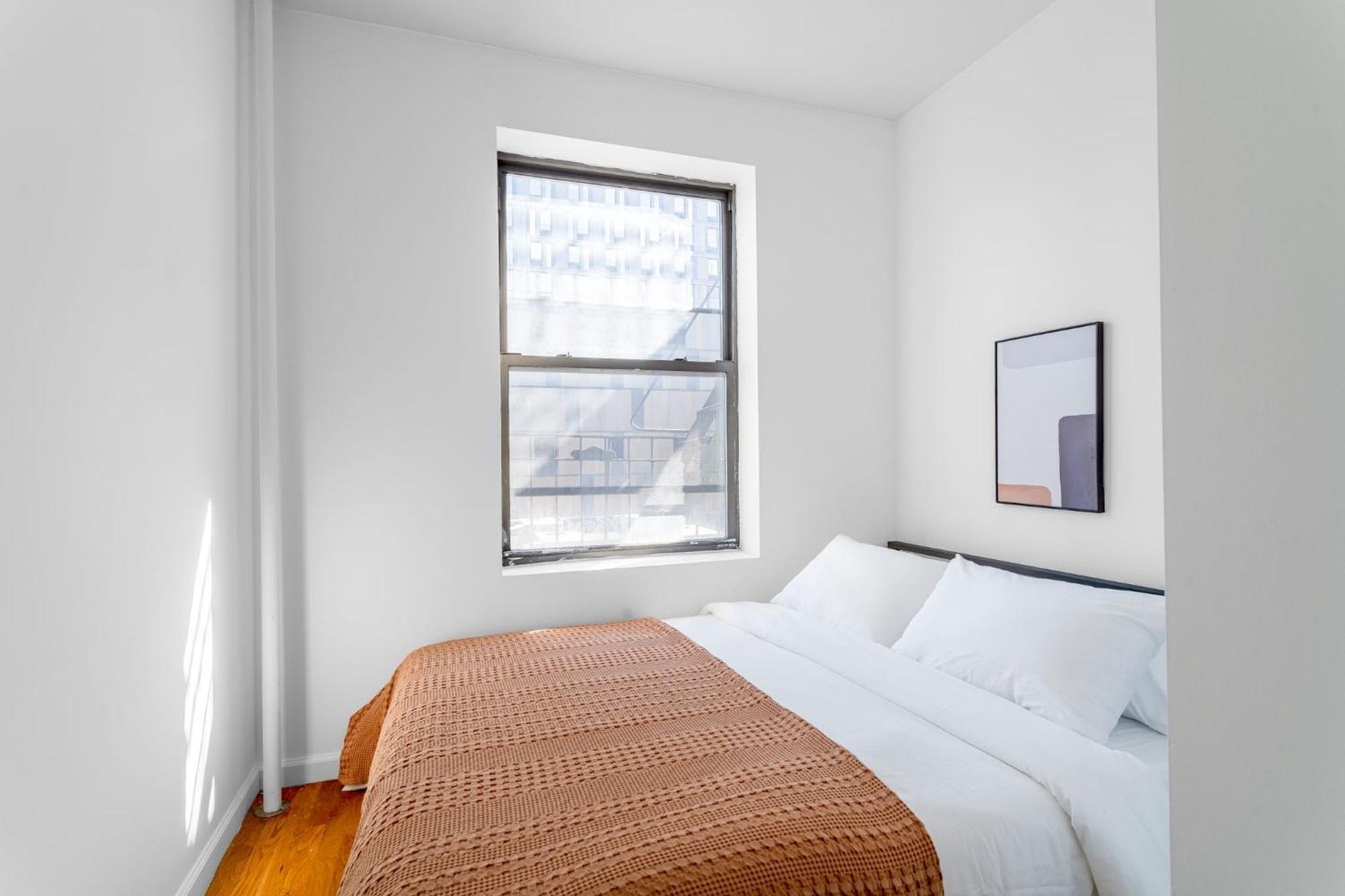 Spacious 3bedroom 1bath In The Heart Of The Lower East Side Near Iconic Nyc Landmarks Nova York